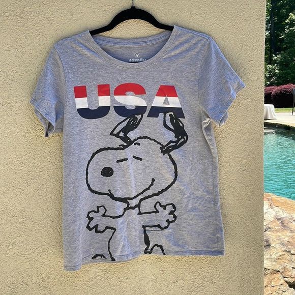 Peanuts USA patriotic tee, Sz med , by family fun, $12 - Picture 1 of 9